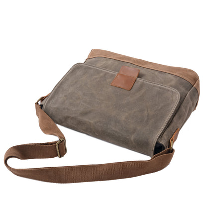 Light Weight Canvas Messenger Bag